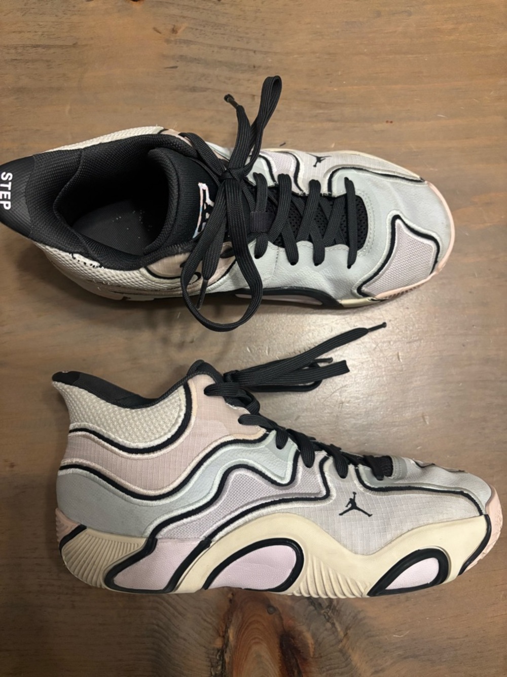Jordan Tatum 3 “Sidewalk Chalk” basketball sneakers
